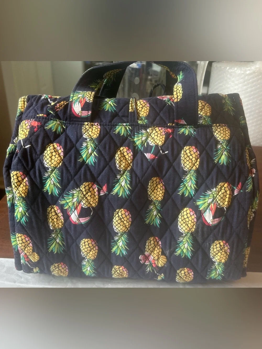 Vera Bradley quilted hanging travel organizer Toucan Party with pineapple print